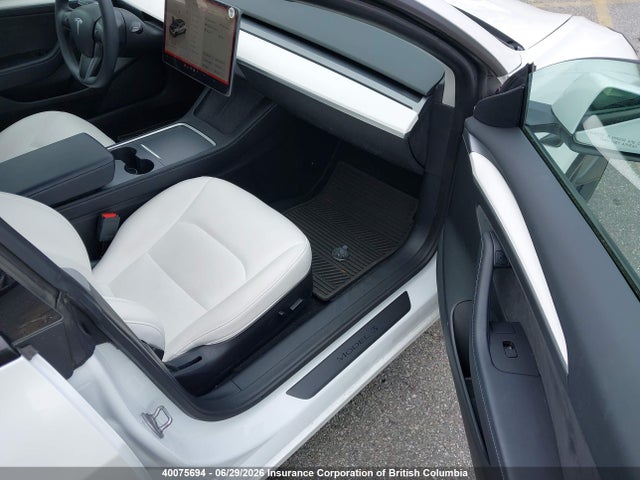 Tesla MODEL 3 2022 5YJ3E1EB9NF260775 Image 5