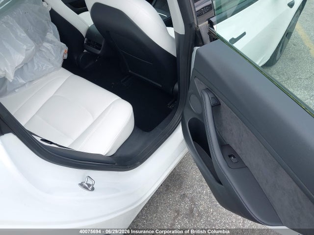 Tesla MODEL 3 2022 5YJ3E1EB9NF260775 Image 8