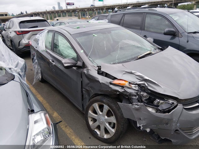 2013 Hyundai Elantra Gls/limited მანქანა იყიდება აუქციონზე, vin: 5NPDH4AE6DH395693, აუქციონის ნომერი: 40066892