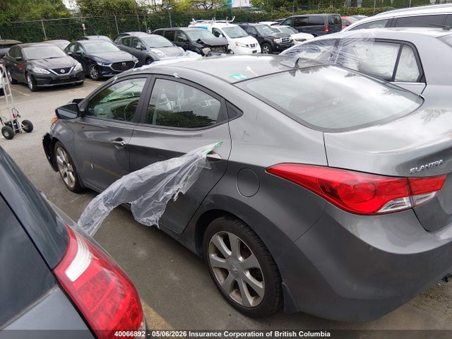 2013 Hyundai Elantra Gls/limited მანქანა იყიდება აუქციონზე, vin: 5NPDH4AE6DH395693, აუქციონის ნომერი: 40066892