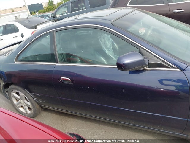 40073191 :رقم المزاد ، 19UYA42601A800223 vin ، 2001 Acura 3.2cl Type-s مزاد بيع