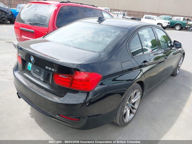 2013 Bmw 328 Xi მანქანა იყიდება აუქციონზე, vin: WBA3B3C57DF534287, აუქციონის ნომერი: 40071680