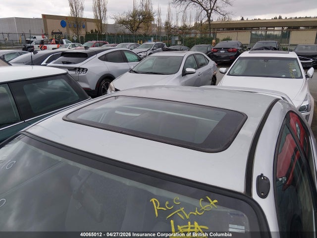 1997 Honda Civic Si Si მანქანა იყიდება აუქციონზე, vin: 1HGEJ822XVL801686, აუქციონის ნომერი: 40065012