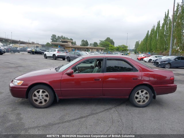 40075779 :رقم المزاد ، JT2BF22K7X0217002 vin ، 1999 Toyota Camry مزاد بيع