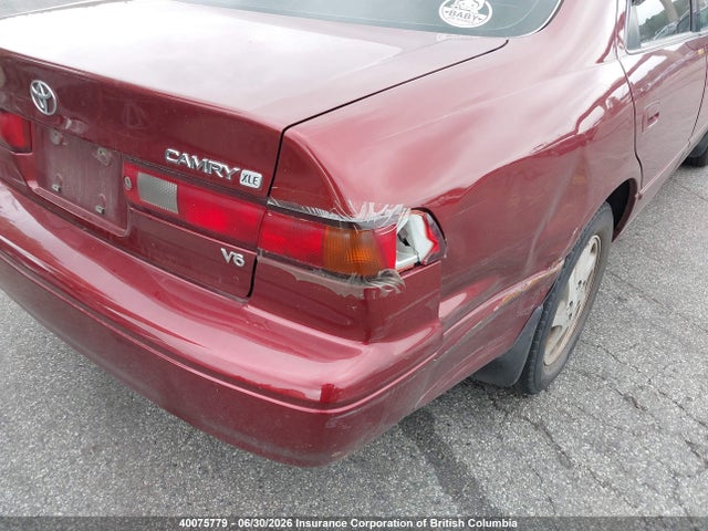 40075779 :رقم المزاد ، JT2BF22K7X0217002 vin ، 1999 Toyota Camry مزاد بيع