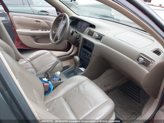 40075779 :رقم المزاد ، JT2BF22K7X0217002 vin ، 1999 Toyota Camry مزاد بيع
