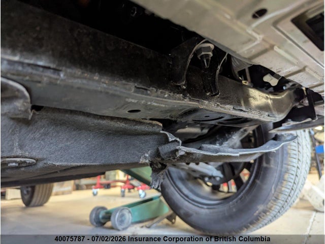 2024 Toyota Grand Highlander Hybrid Platinum მანქანა იყიდება აუქციონზე, vin: 5TDADAB51RS010411, აუქციონის ნომერი: 40075787