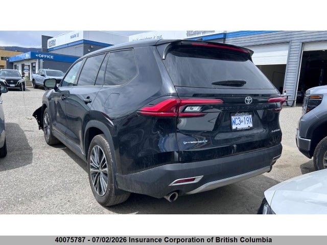 2024 Toyota Grand Highlander Hybrid Platinum მანქანა იყიდება აუქციონზე, vin: 5TDADAB51RS010411, აუქციონის ნომერი: 40075787