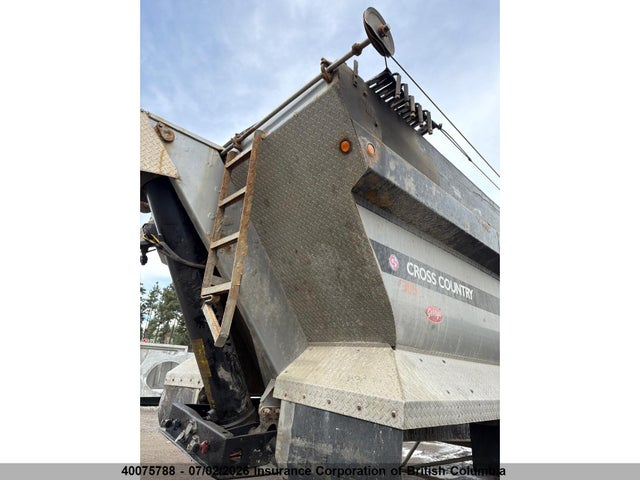 Cross Country Trailer 2019 2C9VBR3W9KM183029 Image 2