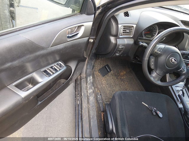 40072455 :رقم المزاد ، JF1GH6B61BH810730 vin ، 2011 Subaru Impreza 2.5i Premium مزاد بيع