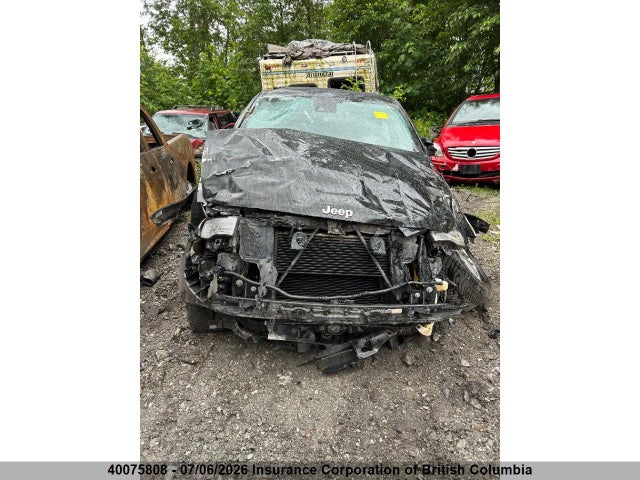 1C4RJFJM8JC411980 Jeep Grand Cherokee Summit