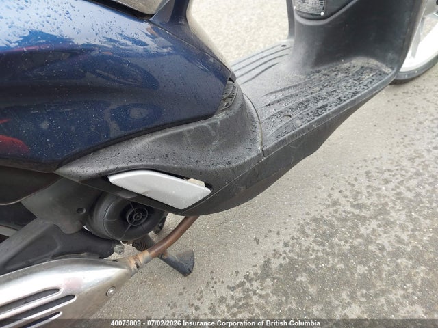 Piaggio Vespa 2018 ZAPC546B2J7000281 Image 13