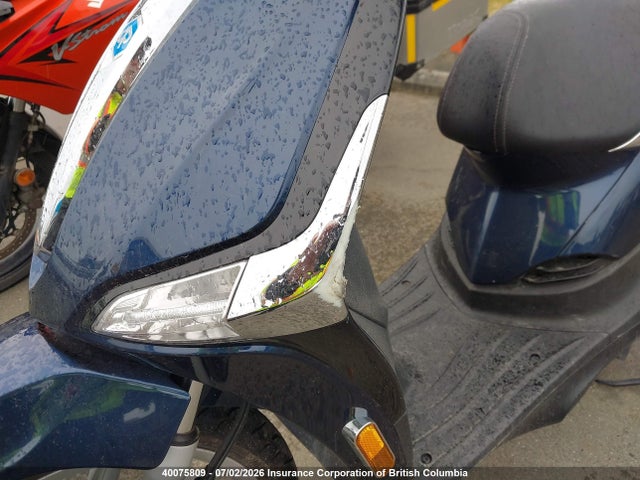 Piaggio Vespa 2018 ZAPC546B2J7000281 Image 17