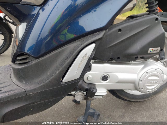 Piaggio Vespa 2018 ZAPC546B2J7000281 Image 18