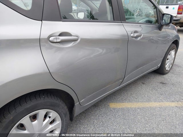 Nissan Versa 2015 3N1CE2CP5FL424811 Image 19