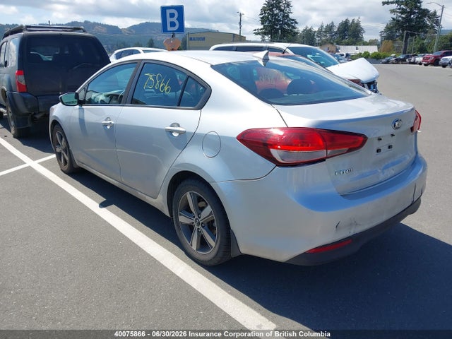 KIA Forte 2018 3KPFL4A74JE267204 Image 3