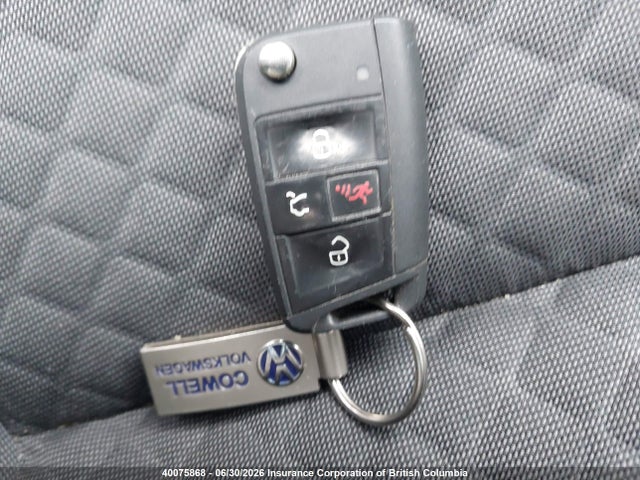 Volkswagen TIGUAN S 2018 3VV1B7AX4JM052122 Image 11