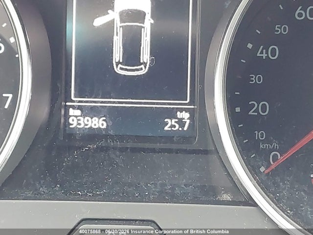 Volkswagen TIGUAN S 2018 3VV1B7AX4JM052122 Image 15