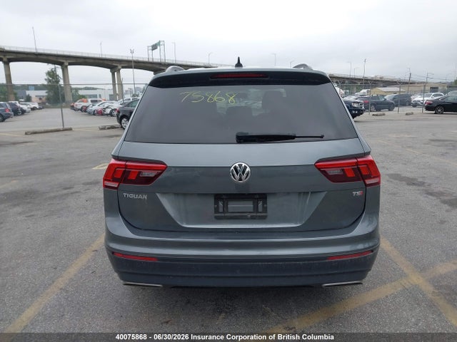 Volkswagen TIGUAN S 2018 3VV1B7AX4JM052122 Image 16