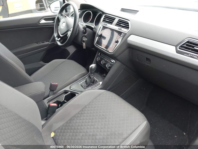 Volkswagen TIGUAN S 2018 3VV1B7AX4JM052122 Image 5