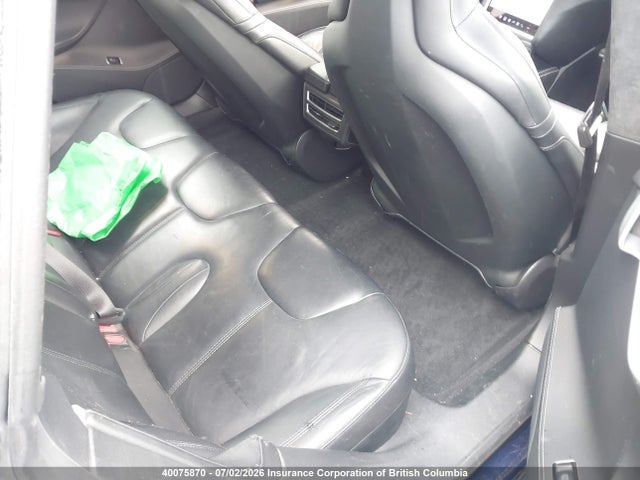 40075870 :رقم المزاد ، 5YJSA1E25FF101874 vin ، 2015 Tesla Model S مزاد بيع