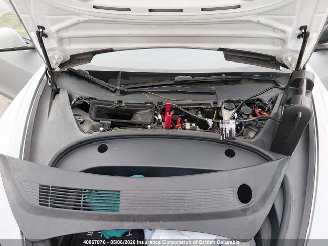 2022 Tesla Model 3 მანქანა იყიდება აუქციონზე, vin: 5YJ3E1EA9NF333229, აუქციონის ნომერი: 40067076