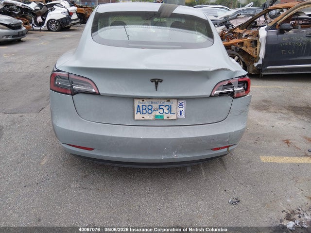 2022 Tesla Model 3 მანქანა იყიდება აუქციონზე, vin: 5YJ3E1EA9NF333229, აუქციონის ნომერი: 40067076