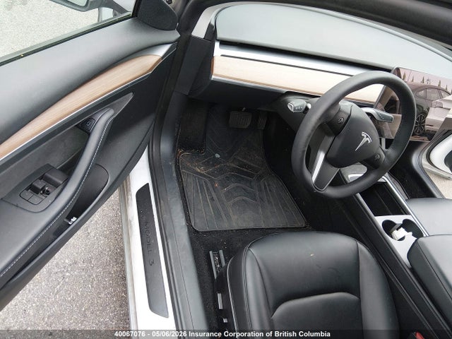 2022 Tesla Model 3 მანქანა იყიდება აუქციონზე, vin: 5YJ3E1EA9NF333229, აუქციონის ნომერი: 40067076