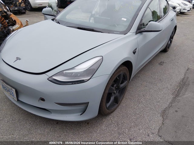 2022 Tesla Model 3 მანქანა იყიდება აუქციონზე, vin: 5YJ3E1EA9NF333229, აუქციონის ნომერი: 40067076