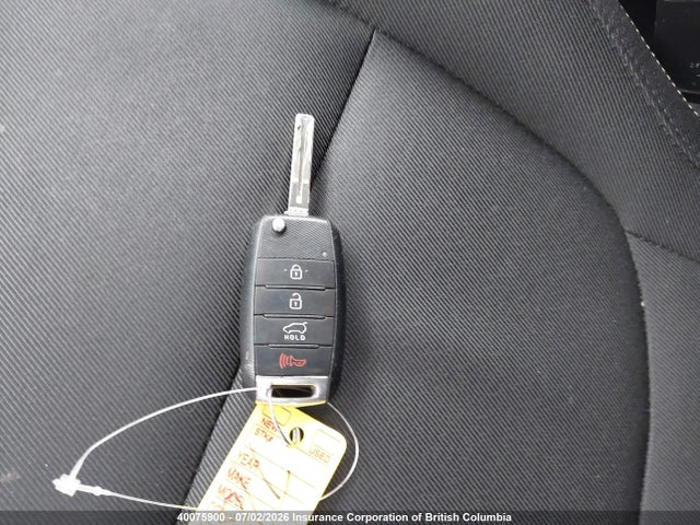 KIA Soul 2016 KNDJP3A52G7379421 Image 11