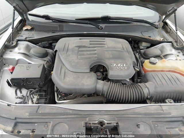 2013 Chrysler 300 S მანქანა იყიდება აუქციონზე, vin: 2C3CCABG8DH660703, აუქციონის ნომერი: 40071503