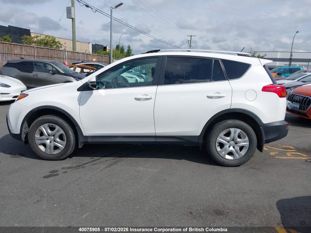 2015 Toyota Rav4 მანქანა იყიდება აუქციონზე, vin: 2T3ZFREV5FW222276, აუქციონის ნომერი: 40075905