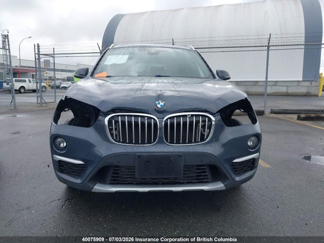 BMW X1 2017 WBXHT3C34H5F80133 Image 13