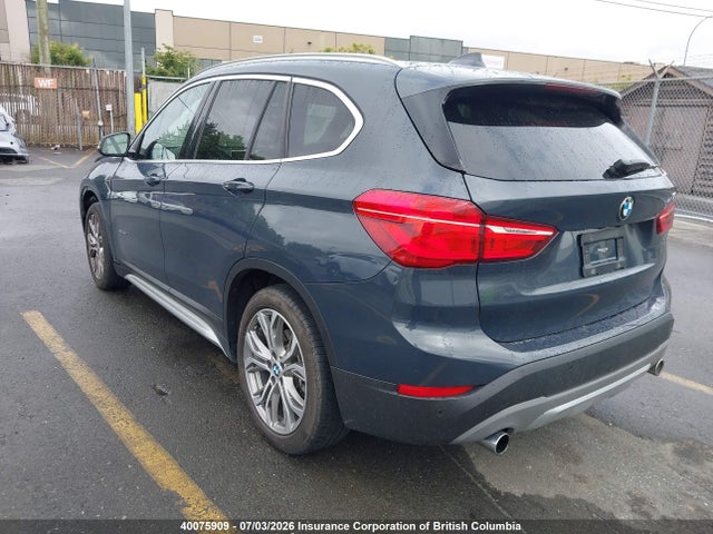 BMW X1 2017 WBXHT3C34H5F80133 Image 3