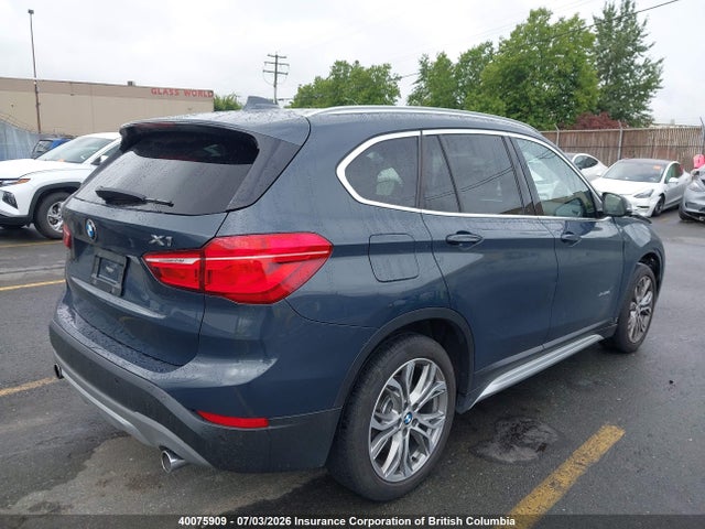 BMW X1 2017 WBXHT3C34H5F80133 Image 4