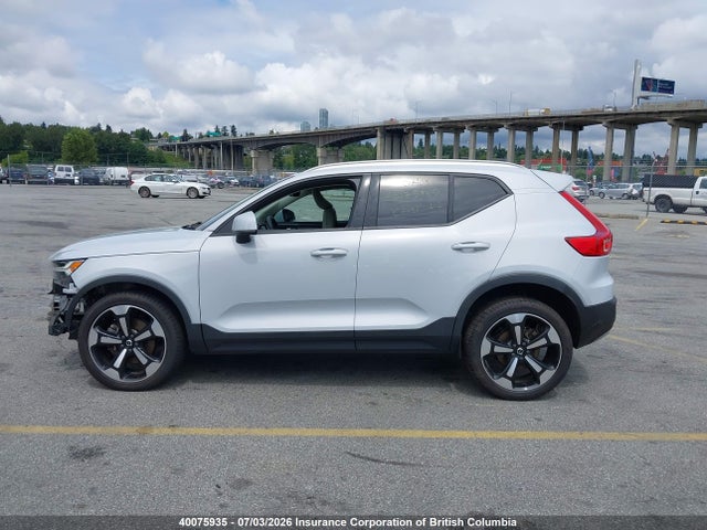 40075935 :رقم المزاد ، YV4162UKXM2537962 vin ، 2021 Volvo Xc40 مزاد بيع