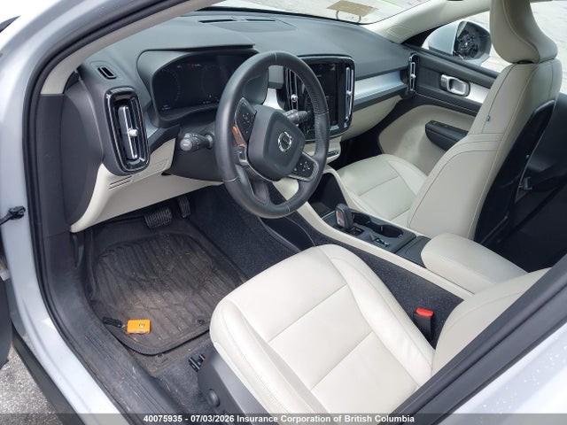 40075935 :رقم المزاد ، YV4162UKXM2537962 vin ، 2021 Volvo Xc40 مزاد بيع