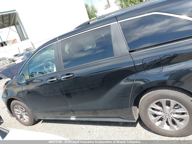 2025 Toyota Sienna Le/xle/platinum/xse/limited/autono-mass მანქანა იყიდება აუქციონზე, vin: 5TDGRKEC4SS242129, აუქციონის ნომერი: 40073749