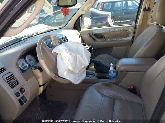 2005 Ford Escape Limited მანქანა იყიდება აუქციონზე, vin: 1FMCU94135KB04224, აუქციონის ნომერი: 40069563