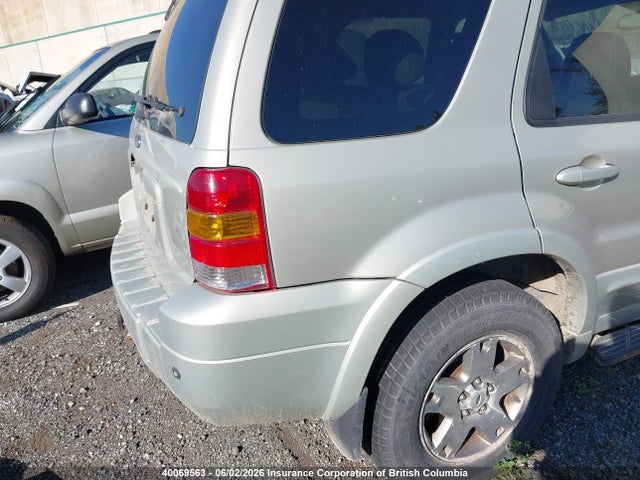 2005 Ford Escape Limited მანქანა იყიდება აუქციონზე, vin: 1FMCU94135KB04224, აუქციონის ნომერი: 40069563
