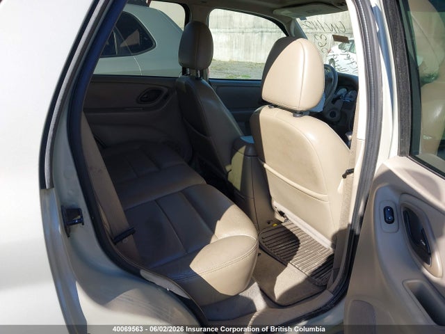 2005 Ford Escape Limited მანქანა იყიდება აუქციონზე, vin: 1FMCU94135KB04224, აუქციონის ნომერი: 40069563