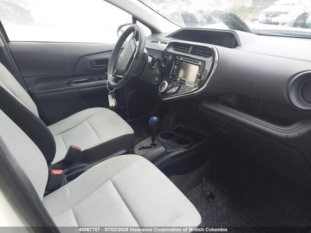 2018 Toyota Prius C მანქანა იყიდება აუქციონზე, vin: JTDKDTB36J1600989, აუქციონის ნომერი: 40067757