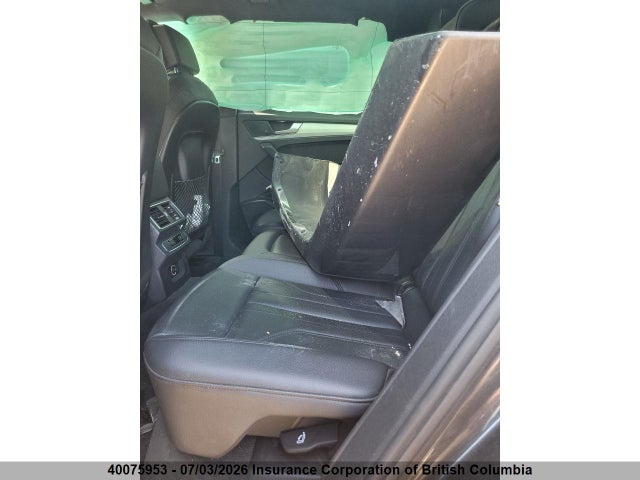 Audi Q5 2018 WA1ENAFY8J2106450 Image 9