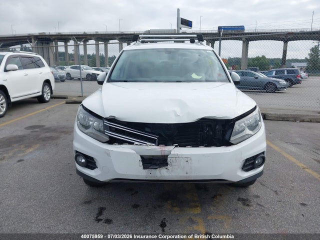2017 Volkswagen Tiguan Comfortline მანქანა იყიდება აუქციონზე, vin: WVGMV7AX4HK002059, აუქციონის ნომერი: 40075959