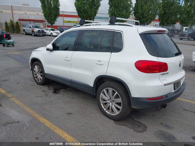 2017 Volkswagen Tiguan Comfortline მანქანა იყიდება აუქციონზე, vin: WVGMV7AX4HK002059, აუქციონის ნომერი: 40075959
