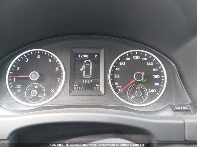2017 Volkswagen Tiguan Comfortline მანქანა იყიდება აუქციონზე, vin: WVGMV7AX4HK002059, აუქციონის ნომერი: 40075959