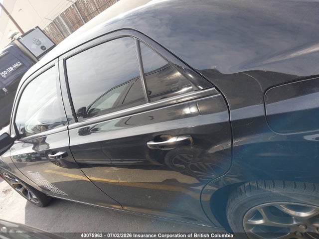 Chrysler 300 2018 2C3CCABGXJH301896 Image 15