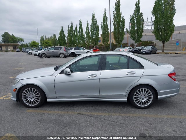 2011 Mercedes-benz C 250 4matic მანქანა იყიდება აუქციონზე, vin: WDDGF8FB5BA482956, აუქციონის ნომერი: 40075966