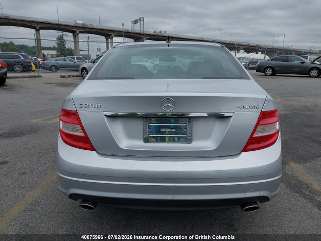 2011 Mercedes-benz C 250 4matic მანქანა იყიდება აუქციონზე, vin: WDDGF8FB5BA482956, აუქციონის ნომერი: 40075966