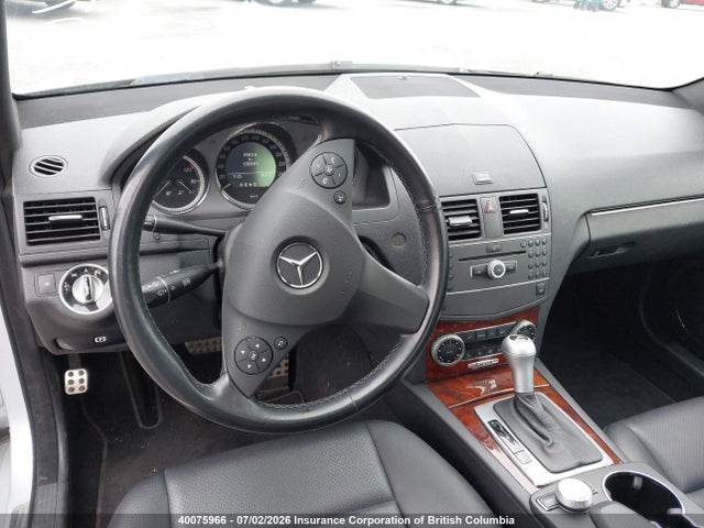 2011 Mercedes-benz C 250 4matic მანქანა იყიდება აუქციონზე, vin: WDDGF8FB5BA482956, აუქციონის ნომერი: 40075966